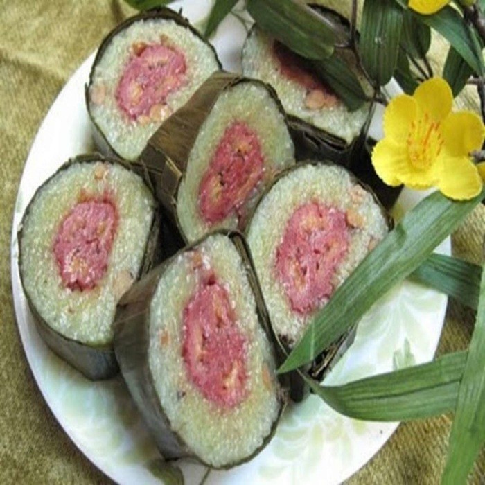 Num Ansom – Sticky Rice Cake